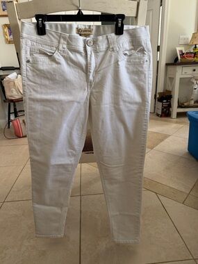 Democracy “Ab” solution White skinny Ankle jeans